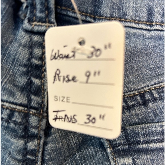 WJ1.718 Riders Women's Lee® Legendary Straight Jeans - Picture 4 of 4